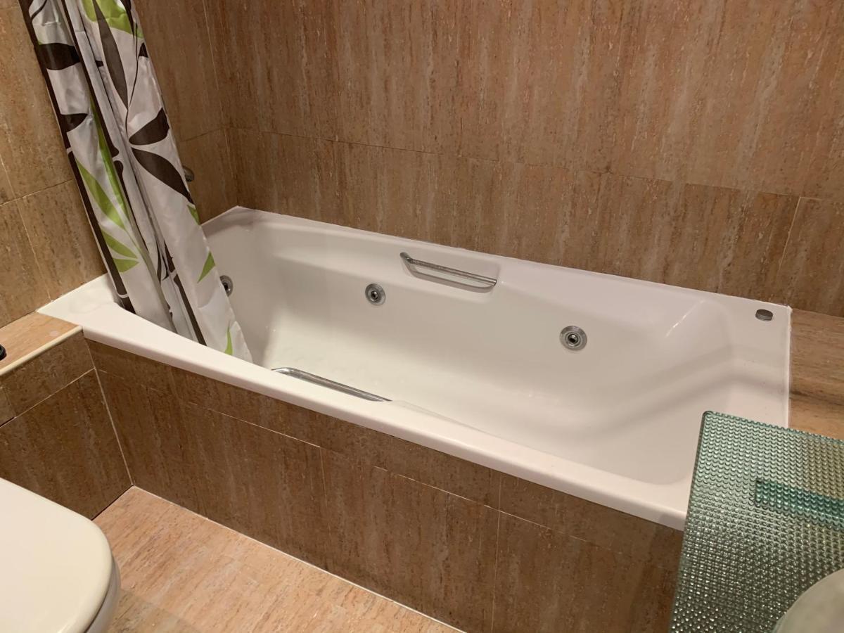 טראגונה La Surfera Apartment מראה חיצוני תמונה